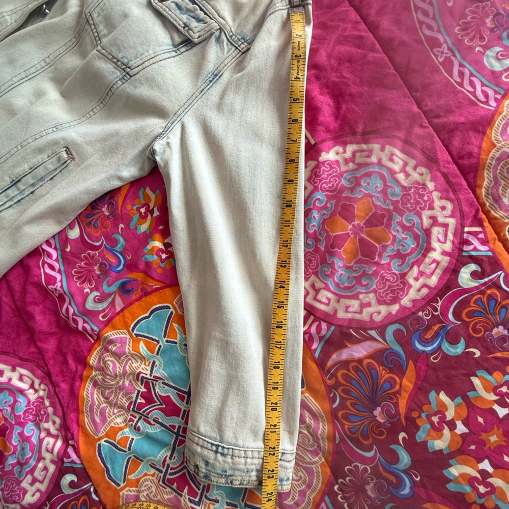 Graphic Denim Jacket with Pop Art Design - Picture 5 of 7